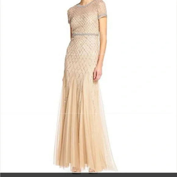 Adrianna Papell 10 Champagne Short Sleeve Beaded Dress Adrianna Papell 10 Champagne Short Sleeve Beaded Dress